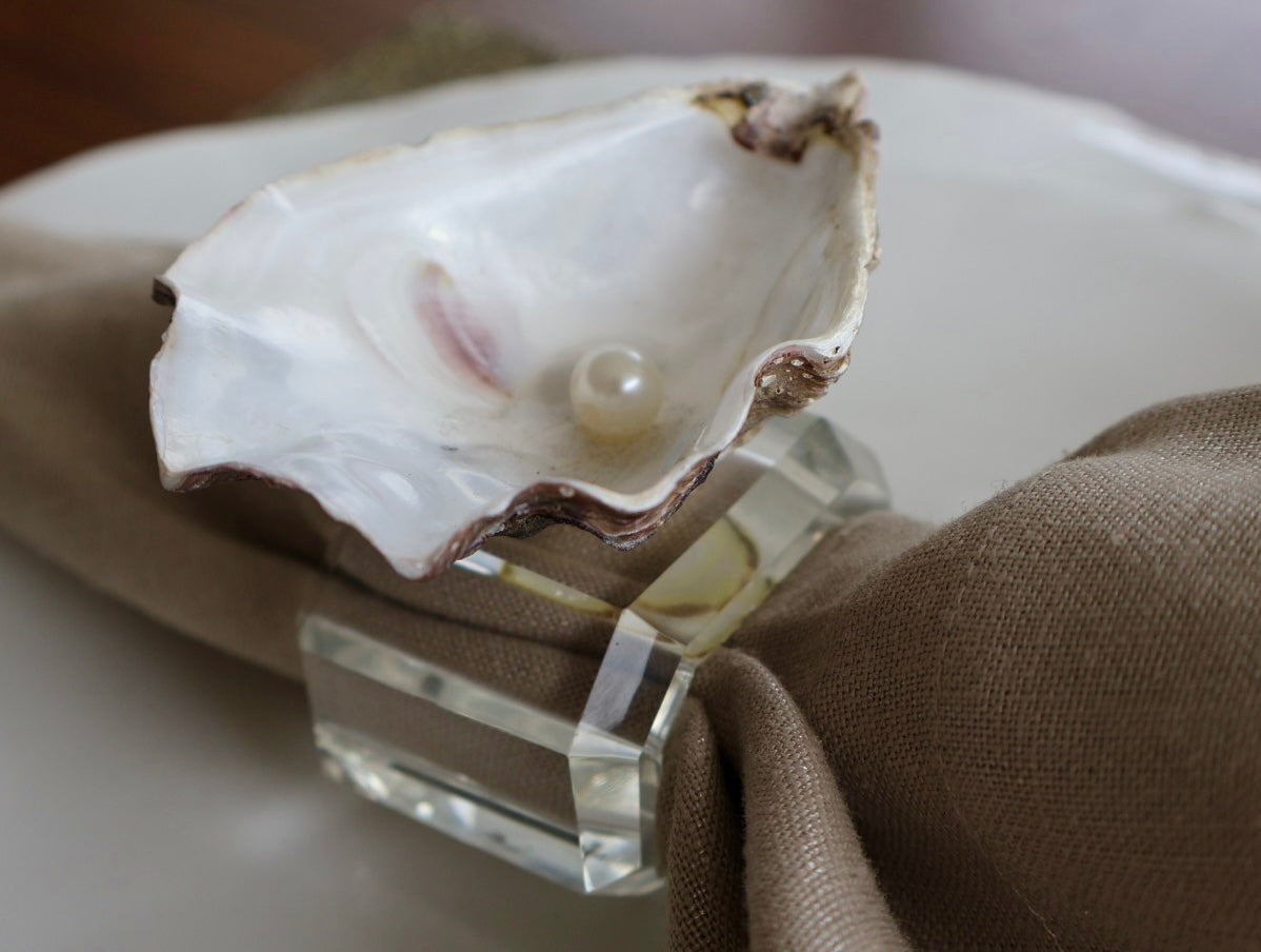 Oyster Crystal Napkin Ring / Set of 4