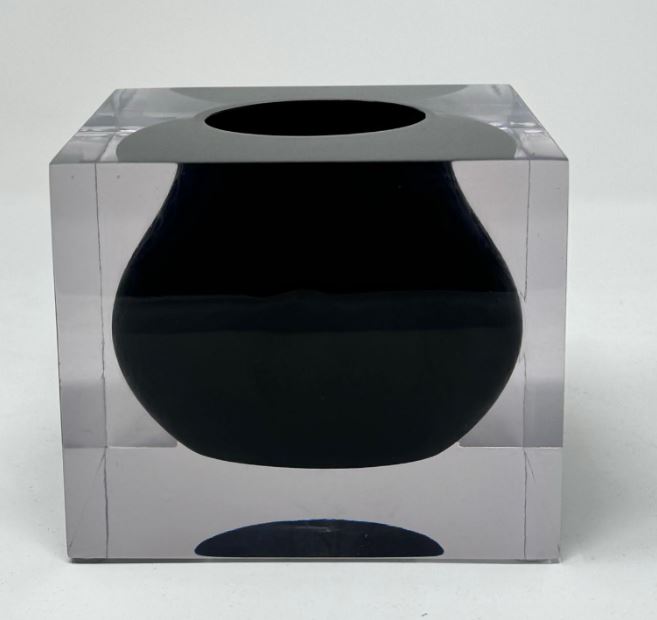 Silhouette Vases