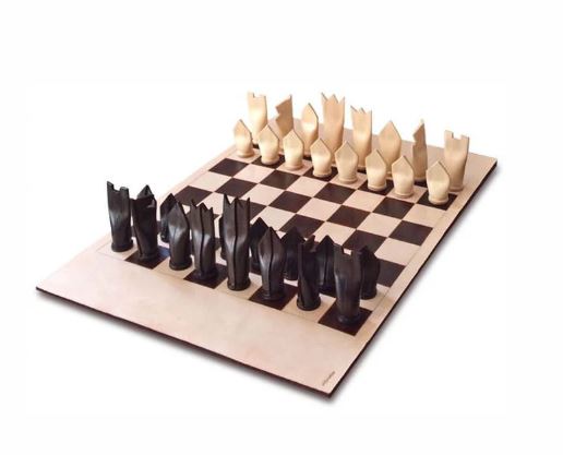 CHESS LEATHER GAME