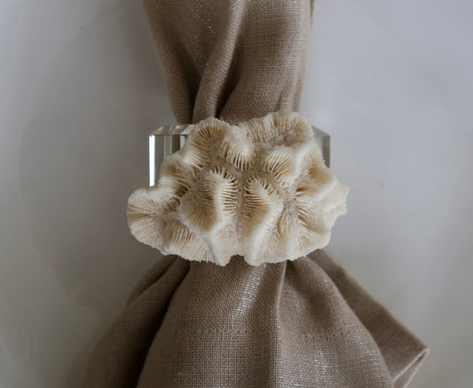 Coral Cluster Crystal Napkin Ring / Set of 4