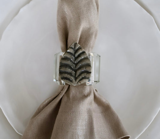 Silver Leaf Crystal Napkin Ring / Set of 4
