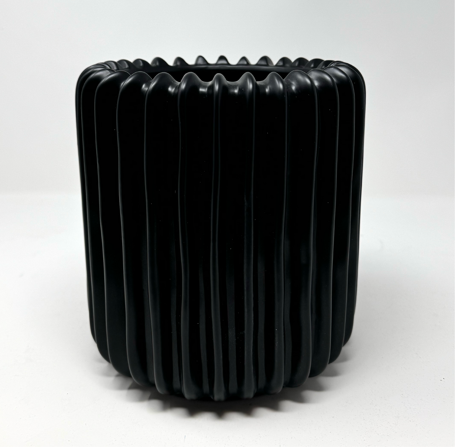Frisee Vase Collection