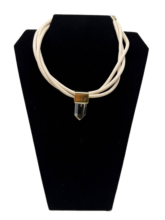 Clara Quartz Collar